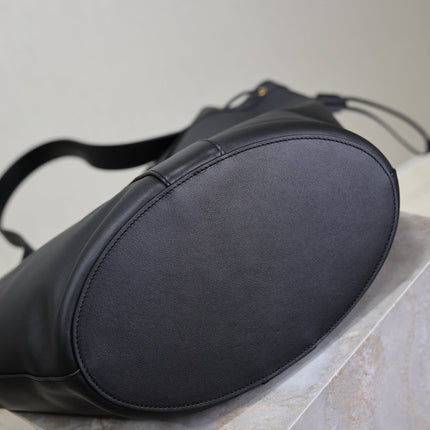 YSL 25S Y LARGE HOBO 50 IN BLACK CALFSKIN GOLD HARDWRE