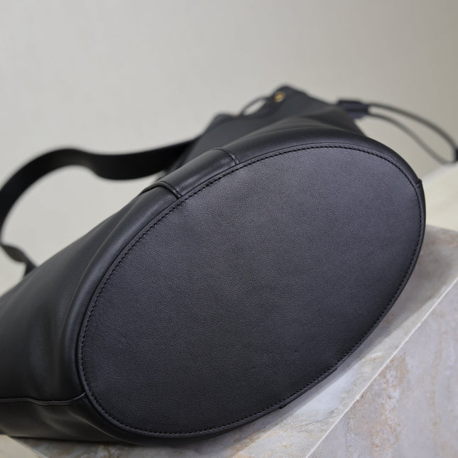 YSL 25S Y LARGE HOBO 50 IN BLACK CALFSKIN GOLD HARDWRE