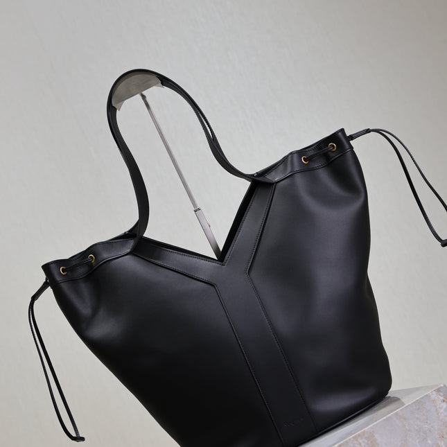 YSL 25S Y LARGE HOBO 50 IN BLACK CALFSKIN GOLD HARDWRE