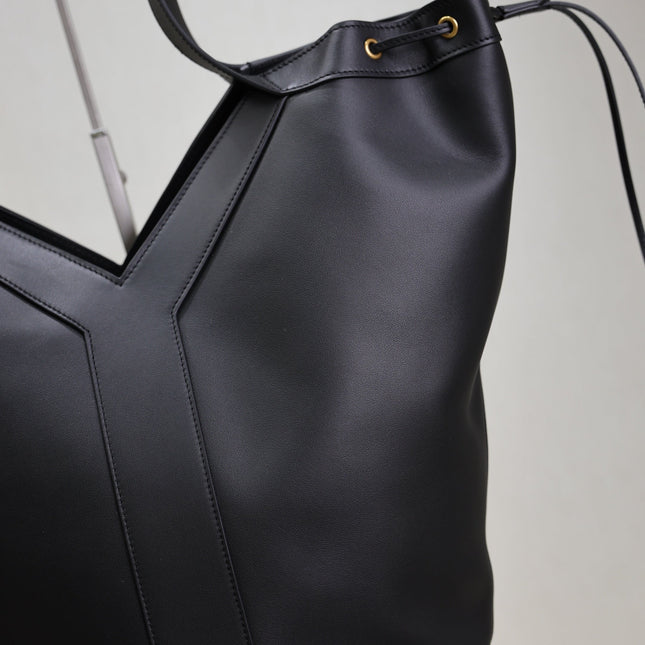 YSL 25S Y LARGE HOBO 50 IN BLACK CALFSKIN GOLD HARDWRE