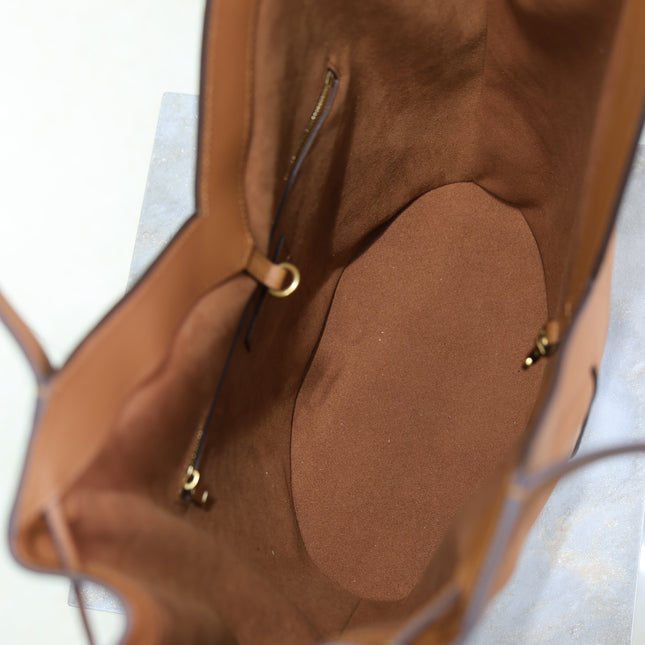 YSL 25S Y LARGE HOBO 50 IN CARAMEL CALFSKIN GOLD HARDWRE