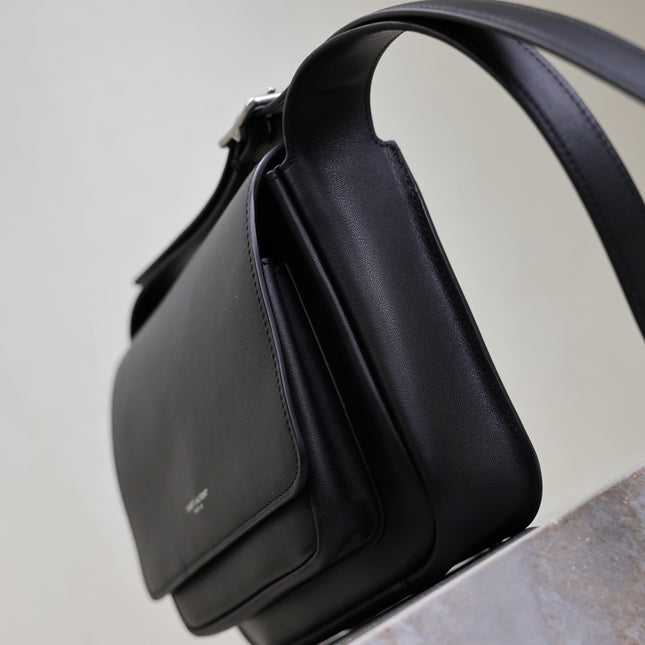 YSL 25S NIKI BABY 22 IN BLACK CALFSKIN