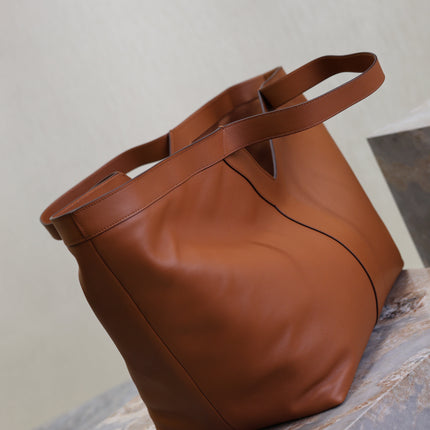 YSL 25S Y TOTE 50 IN CARAMEL CALFSKIN GOLD HARDWRE