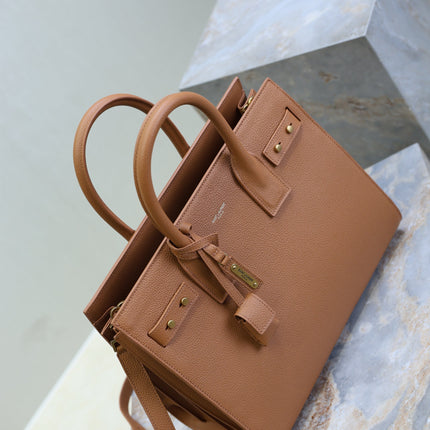 YSL 25S SAC DE JOUR GM 32 IN CHESTNUT BROWN SUPPLE GRAINED CALFSKIN