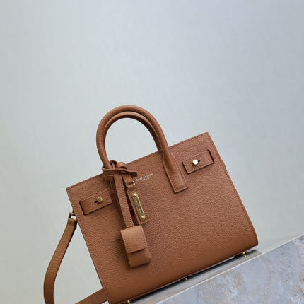 YSL 25S SAC DE JOUR MM 26 IN CHESTNUT BROWN SUPPLE GRAINED CALFSKIN
