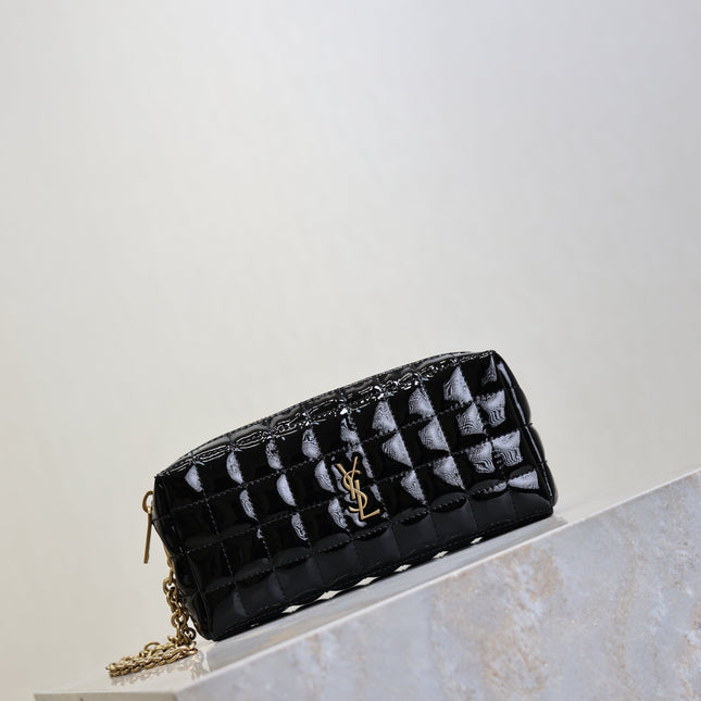 YSL 25S CASSANDRE MATELASSÉ CARRÉ POUCH ON CHAIN 18 IN BLACK SHINY CALFSKIN