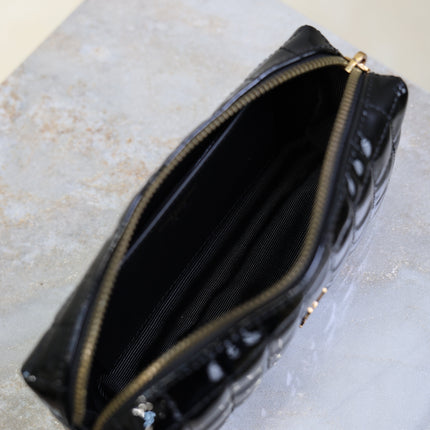 YSL 25S CASSANDRE MATELASSÉ CARRÉ POUCH ON CHAIN 18 IN BLACK SHINY CALFSKIN