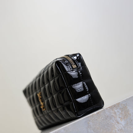 YSL 25S CASSANDRE MATELASSÉ CARRÉ POUCH ON CHAIN 18 IN BLACK SHINY CALFSKIN
