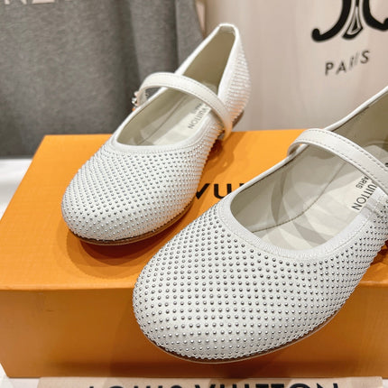 ROMY FLAT BALLERINA IN WHITE LAMBSKIN EMBELLISHED SILVER-TONED STUDS