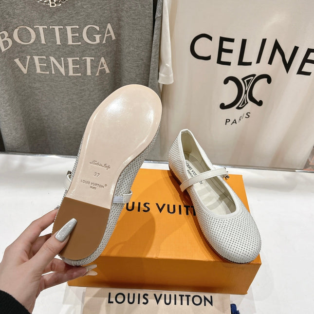 ROMY FLAT BALLERINA IN WHITE LAMBSKIN EMBELLISHED SILVER-TONED STUDS