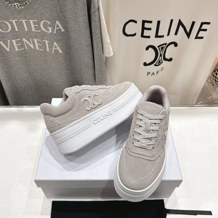 BLOCK SNEAKERS WITH EMBROIDERED TRIOMPHE IN MALIBU BEIGE SUEDE