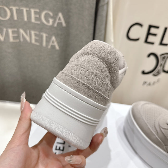 BLOCK SNEAKERS WITH EMBROIDERED TRIOMPHE IN MALIBU BEIGE SUEDE