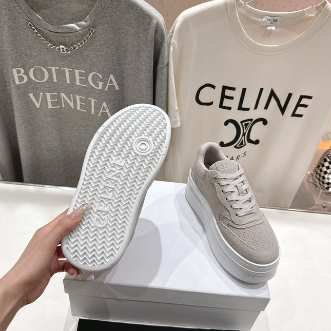 BLOCK SNEAKERS WITH EMBROIDERED TRIOMPHE IN MALIBU BEIGE SUEDE