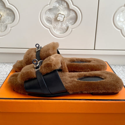 HM 25S GIULIA SANDAL IN BROWN SHEARLING WITH SILVER HARDWARE