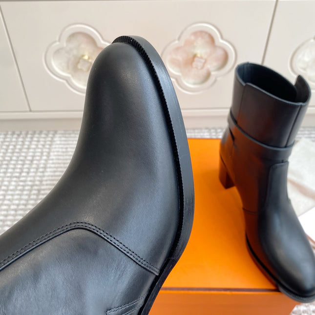 HM 25S FRENCHIE 50 ANKLE BOOT 50 MM IN BLACK LAMBSKIN WITH SILVER HARDWARE