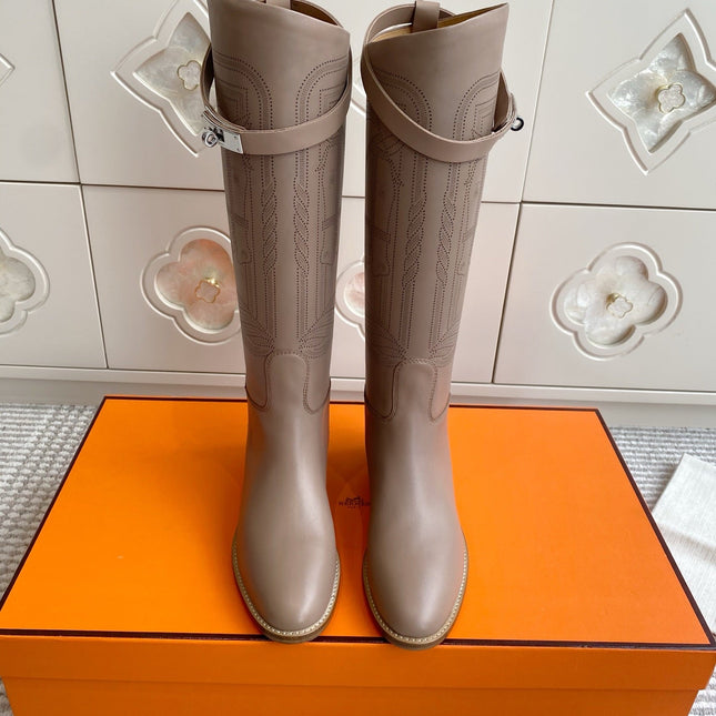 HM 25S JUMPING BOOTS IN LIGHT CARAMEL BROWN LAMBSKIN WITH SILVER HARDWARE