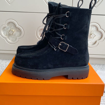 HM 25S ANKLE BOOTS IN BLACK SUEDE