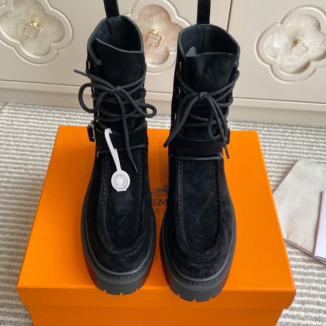 HM 25S ANKLE BOOTS IN BLACK SUEDE