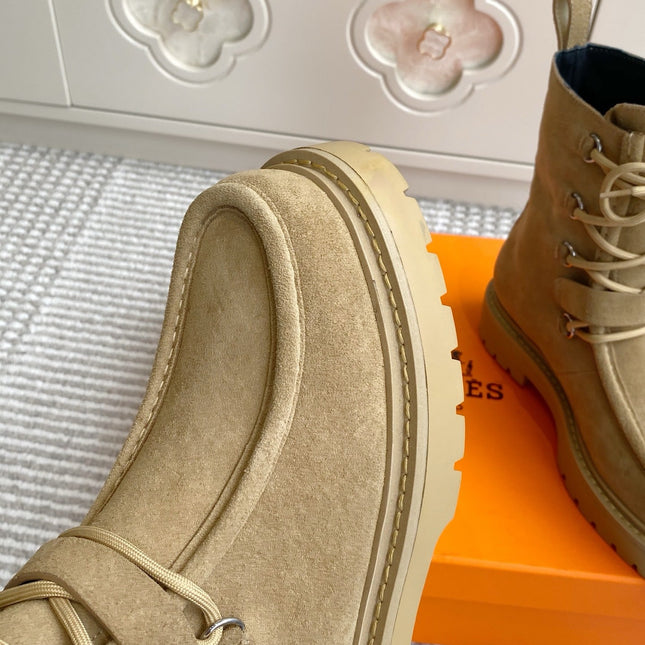 HM 25S ANKLE BOOTS IN WARM BEIGE GOLD SUEDE