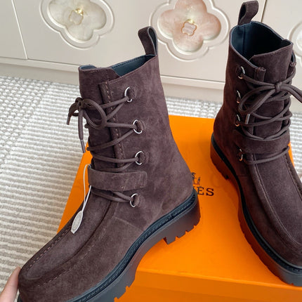 HM 25S ANKLE BOOTS IN DARK BROWN SUEDE