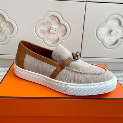 HM 25S SLIP-ON IN LIGHT BEIGE CANVAS AND BROWN LAMBSKIN WITH SILVER HARDWARE