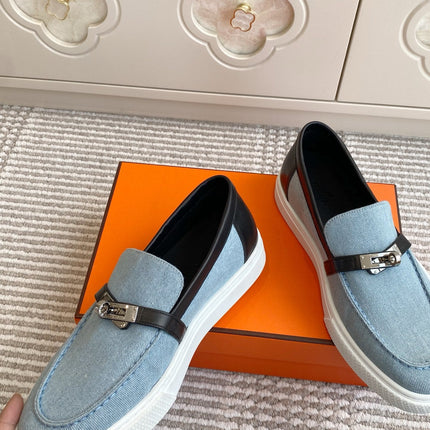 HM 25S SLIP-ON IN SKY BLUE CANVAS AND BLACK LAMBSKIN WITH SILVER HARDWARE