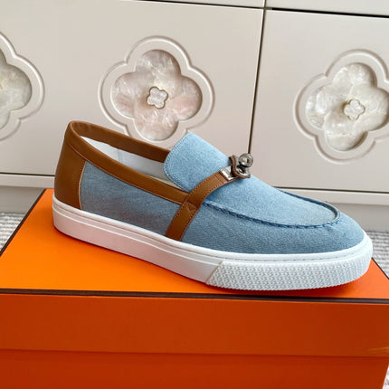 HM 25S SLIP-ON IN SKY BLUE CANVAS AND BROWN LAMBSKIN WITH SILVER HARDWARE