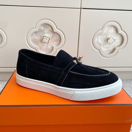 HM 25S SLIP-ON IN BLACK SUEDE WITH SILVER HARDWARE
