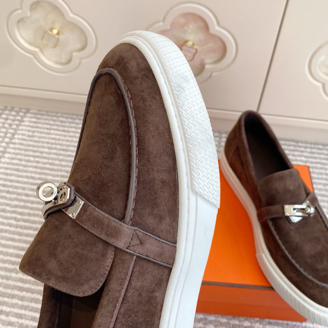 HM 25S SLIP-ON IN DARK BROWN SUEDE WITH SILVER HARDWARE