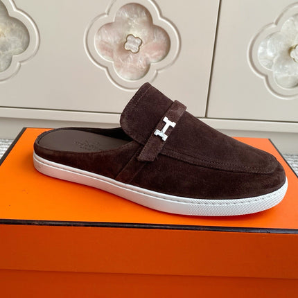 HM 25S MULES IN DARK BROWN SUEDE WITH SILVER HARDWARE