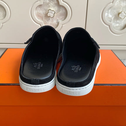 HM 25S MULES IN BLACK SUEDE WITH SILVER HARDWARE
