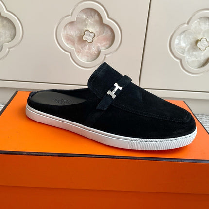 HM 25S MULES IN BLACK SUEDE WITH SILVER HARDWARE