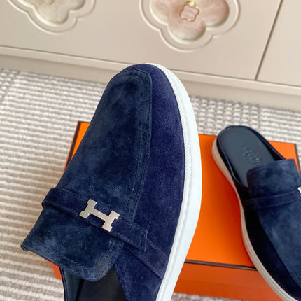 HM 25S MULES IN NAVY BLUE SUEDE WITH SILVER HARDWARE