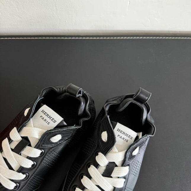SKATEBOARD SHOES BLACK CALFSKIN