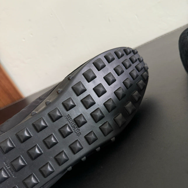 SKATEBOARD SHOES BLACK SUEDE