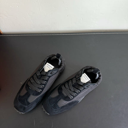SKATEBOARD SHOES BLACK SUEDE