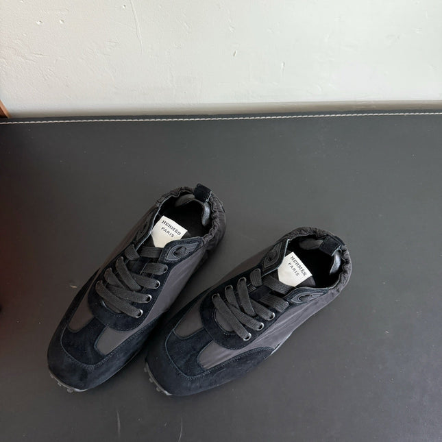 SKATEBOARD SHOES BLACK SUEDE