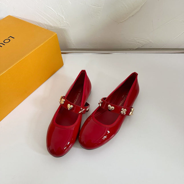 ROMY FLAT BALLERINA IN RUBY RED PATENT CALFSKIN