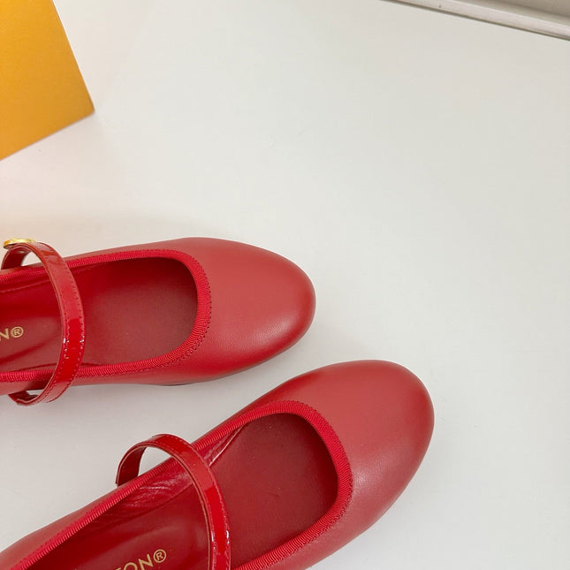 ROMY FLAT BALLERINA IN RUBY RED CALFSKIN