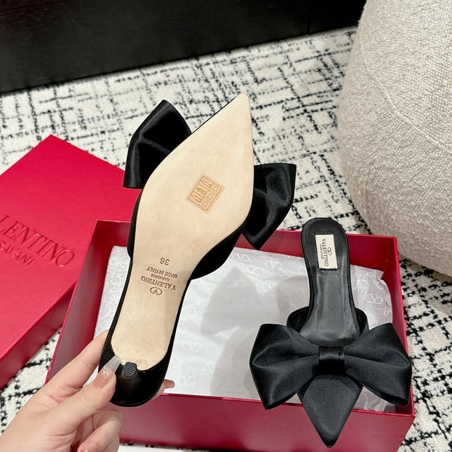 HIGH MULE IN BLACK SILK