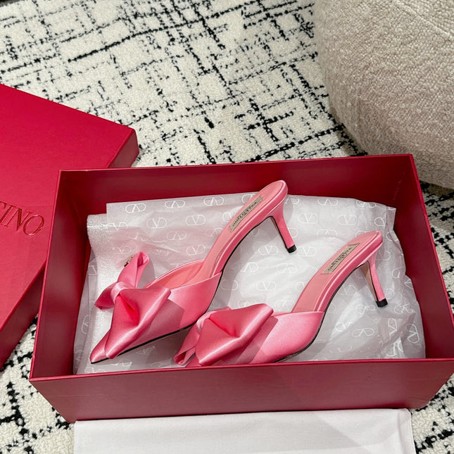 HIGH MULE IN ROUGH PINK SILK