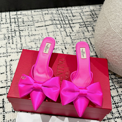 HIGH MULE IN BRIGHT PINK SILK