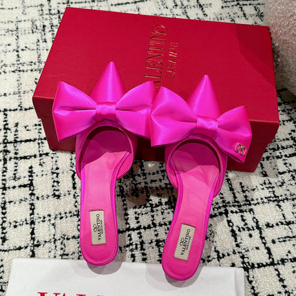 HIGH MULE IN BRIGHT PINK SILK