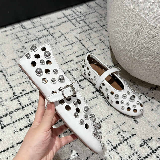 ALAIA PEARL MARY JANE SHOES IN WHITE LAMBSKIN