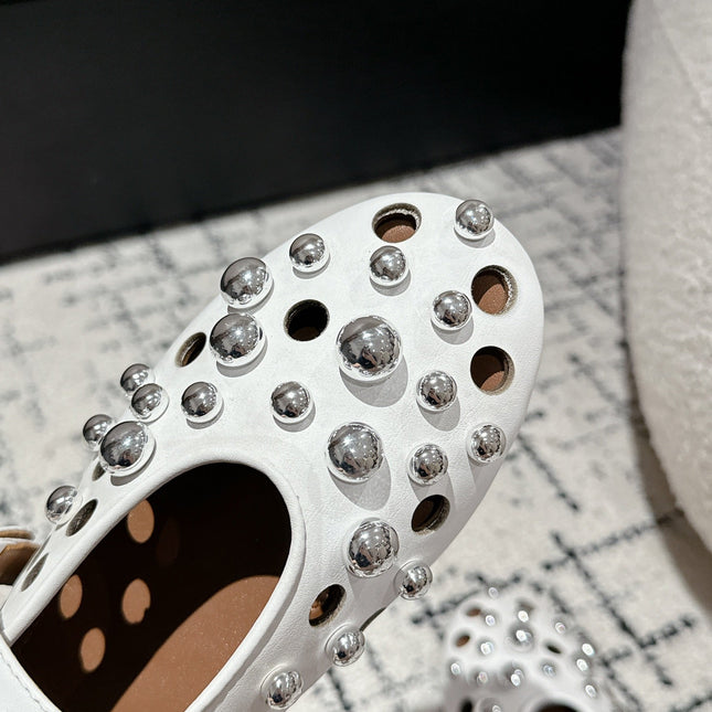 ALAIA PEARL MARY JANE SHOES IN WHITE LAMBSKIN