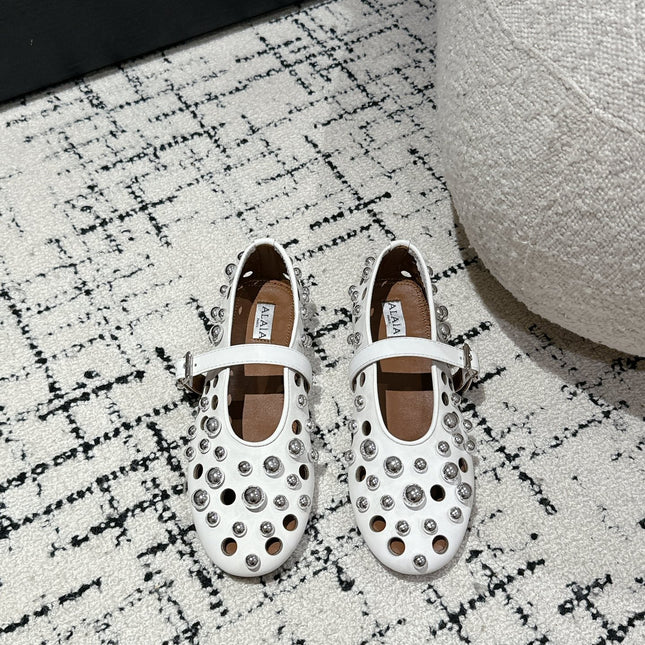 ALAIA PEARL MARY JANE SHOES IN WHITE LAMBSKIN