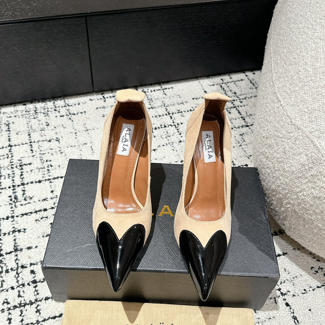 ALAIA HIGH PUMPS 10CM IN BEIGE SUEDE MIX BLACK CALFSKIN