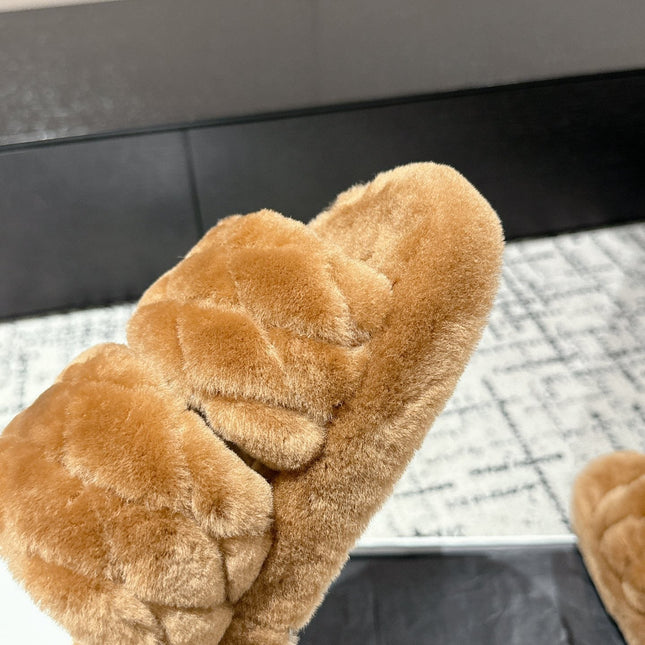 DAD SANDAL MULE IN CAMEL BROWN SHEARLING
