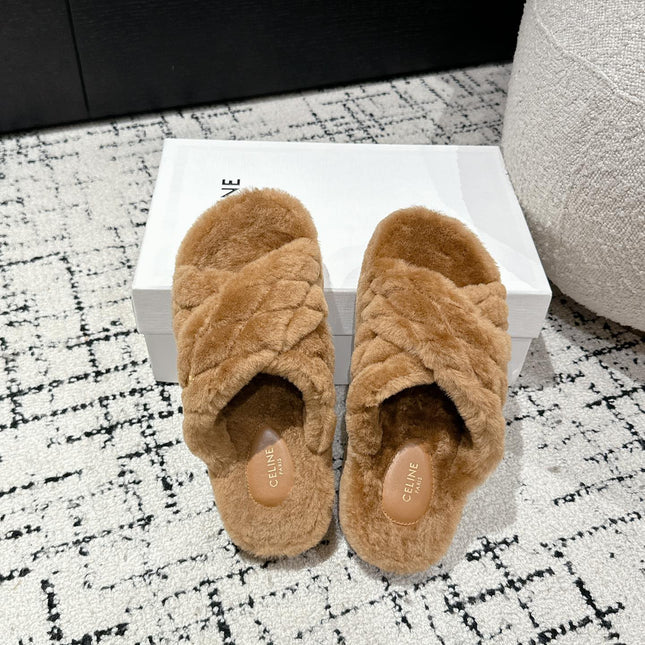 CROSS STRAP SLIPPER IN CAMEL BROWN SHEARLING
