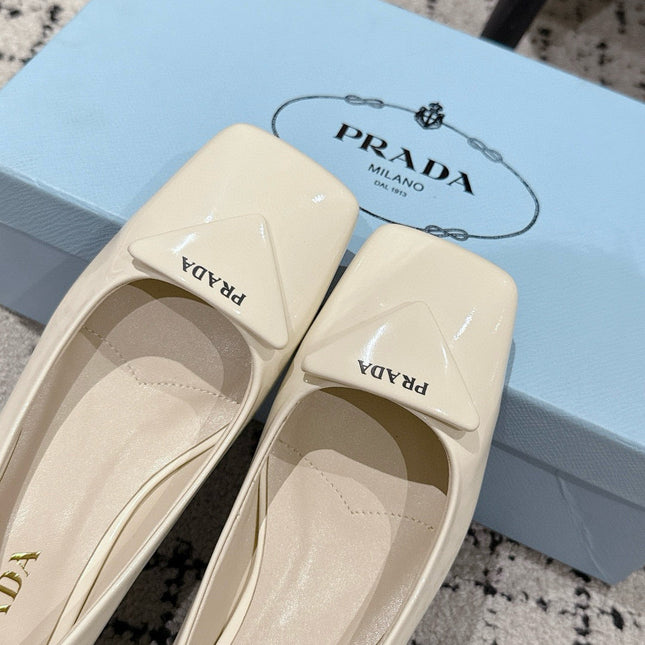 PRADA 25S SQUARE TOE HIGH HEELS IN IVORY GLOSSY CALFSKIN